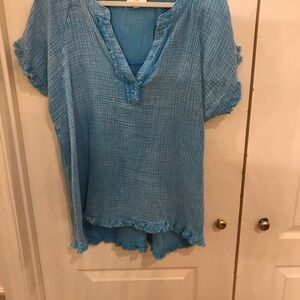 Umgee Blue Textured Blouse